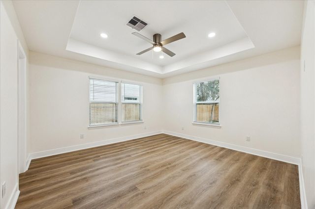 903 E 37th Street, Houston, TX 77022