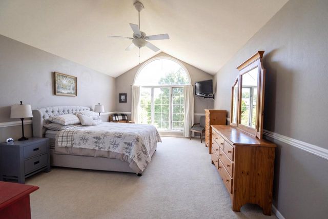 412 E Grant STREET, Elkhorn, WI 53121
