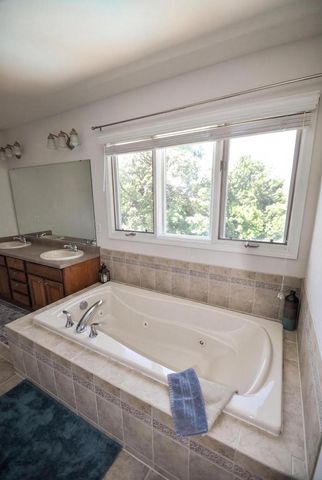 412 E Grant STREET, Elkhorn, WI 53121