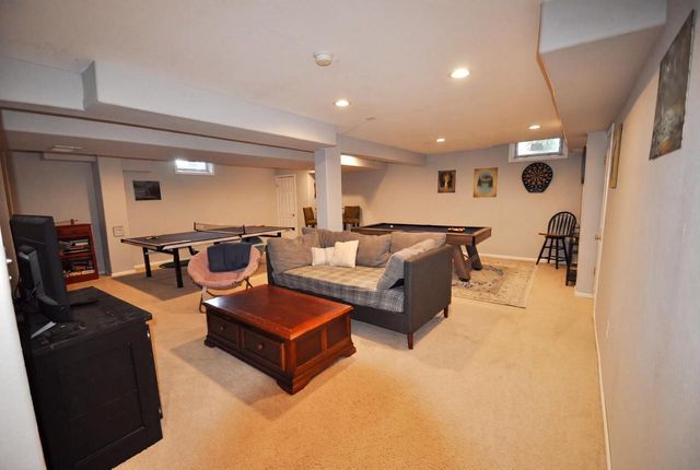 412 E Grant STREET, Elkhorn, WI 53121