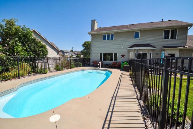 412 E Grant STREET, Elkhorn, WI 53121