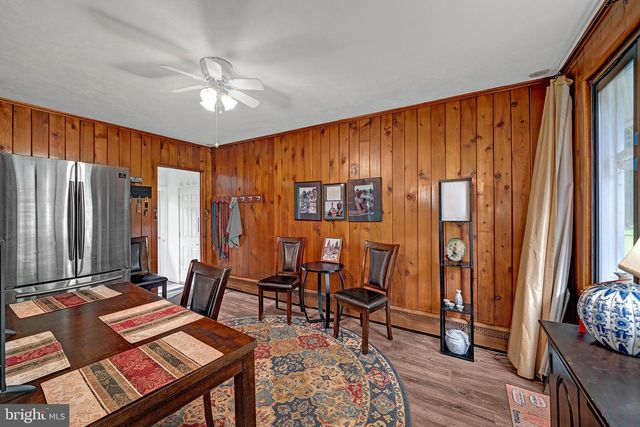 18 DIANE DR, Ewing, NJ 08628