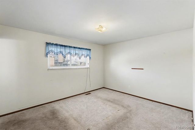 4135 Rose Mary Drive, Sterling Heights, MI 48310