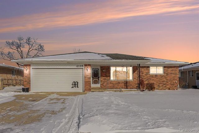 4135 Rose Mary Drive, Sterling Heights, MI 48310