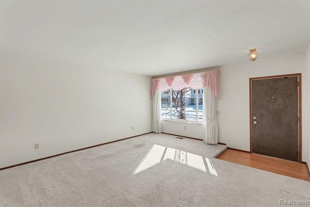 4135 Rose Mary Drive, Sterling Heights, MI 48310