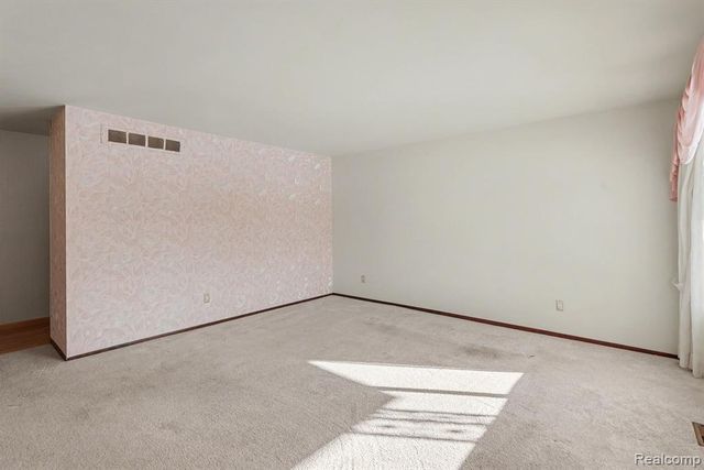 4135 Rose Mary Drive, Sterling Heights, MI 48310