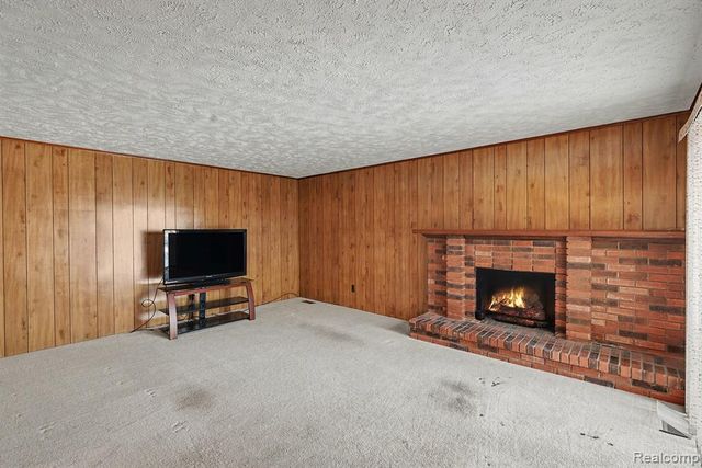 4135 Rose Mary Drive, Sterling Heights, MI 48310