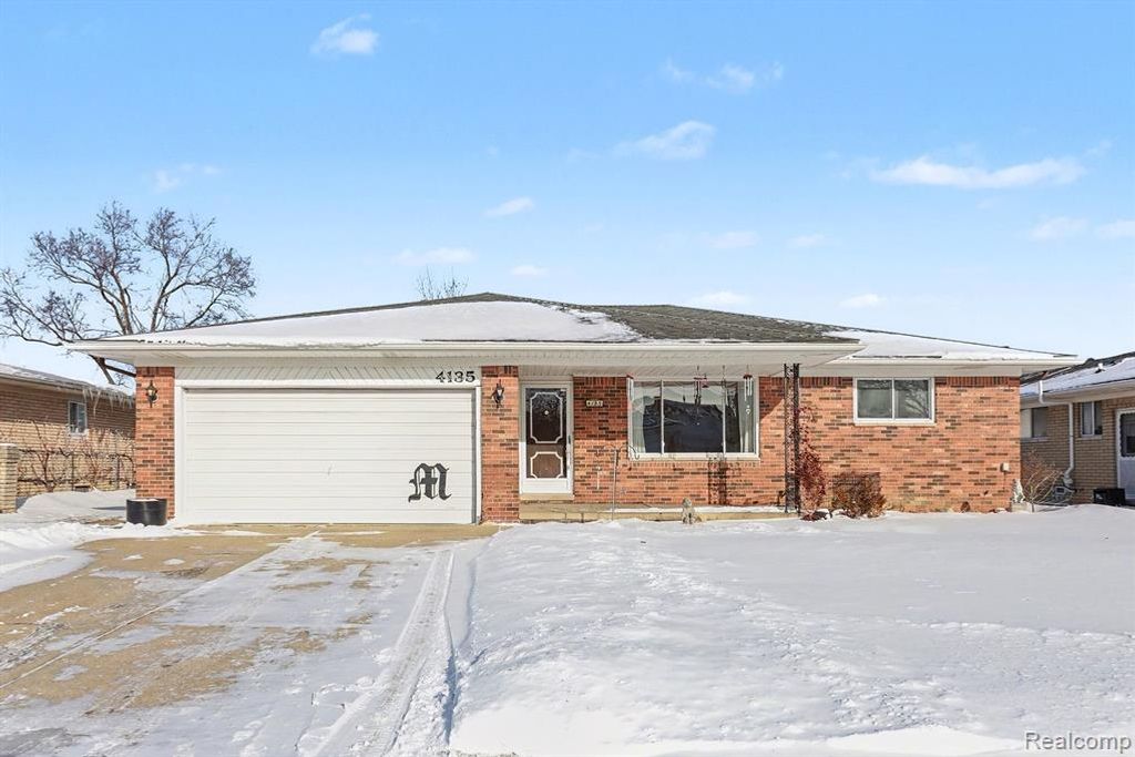 4135 Rose Mary Drive, Sterling Heights, MI 48310