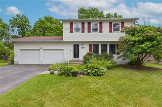 5647 Stevens Drive South, Cicero, NY 13039