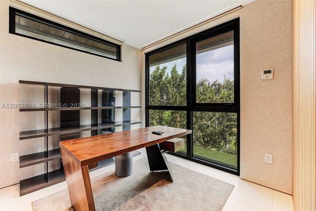 288 Palm Ave, Miami Beach, FL 33139