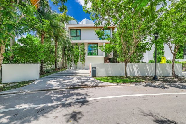 288 Palm Ave, Miami Beach, FL 33139
