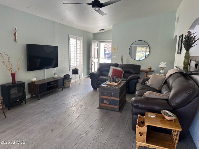 1416 E CHICAGO Circle, Chandler, AZ 85225