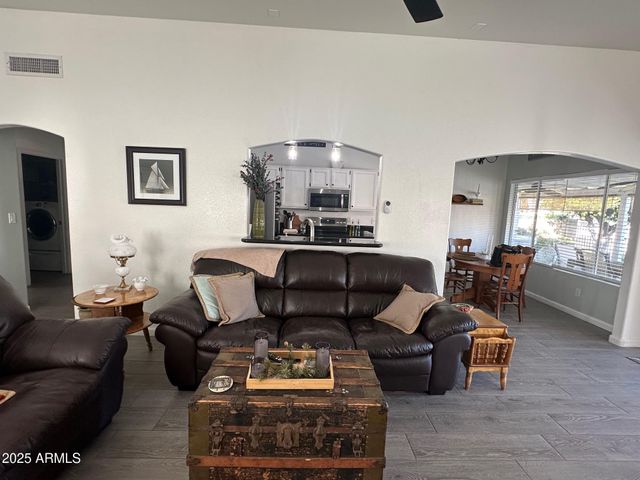 1416 E CHICAGO Circle, Chandler, AZ 85225