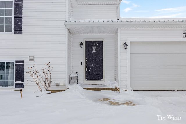 959 View Pointe Drive, Middleville, MI 49333