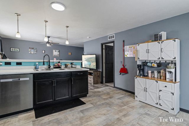 959 View Pointe Drive, Middleville, MI 49333