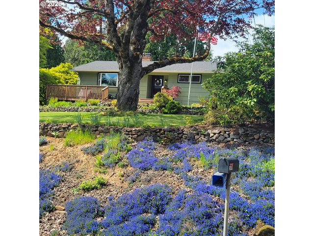 2947 AMMONS Dr, Longview, WA 98632