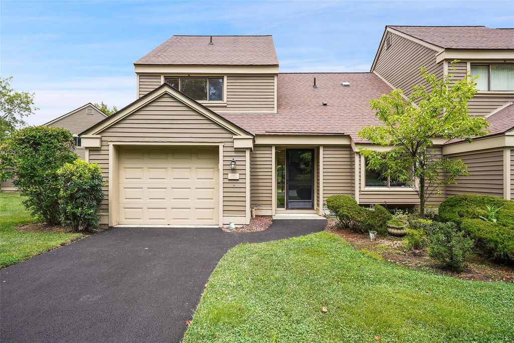 617 Heritage Hills Drive A, Somers, NY 10589