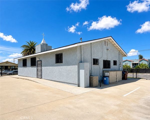 10318 S Budlong, Los Angeles, CA 90044