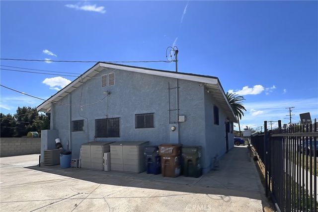 10318 S Budlong, Los Angeles, CA 90044