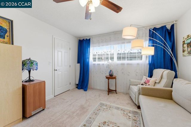 690 Fargo 16, San Leandro, CA 94579