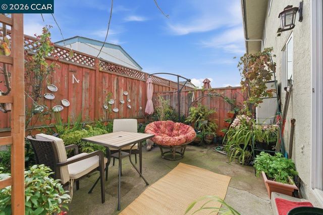 690 Fargo 16, San Leandro, CA 94579