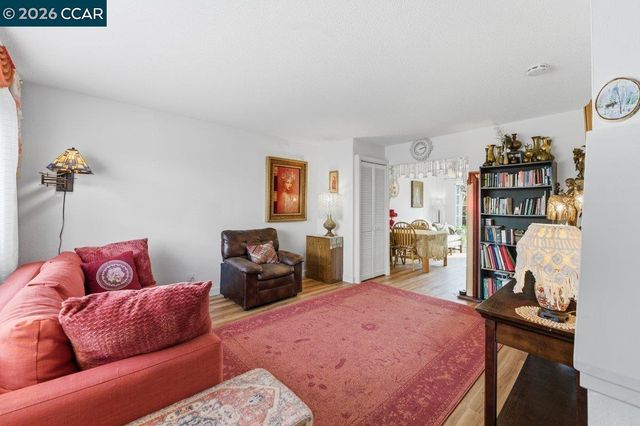 690 Fargo 16, San Leandro, CA 94579