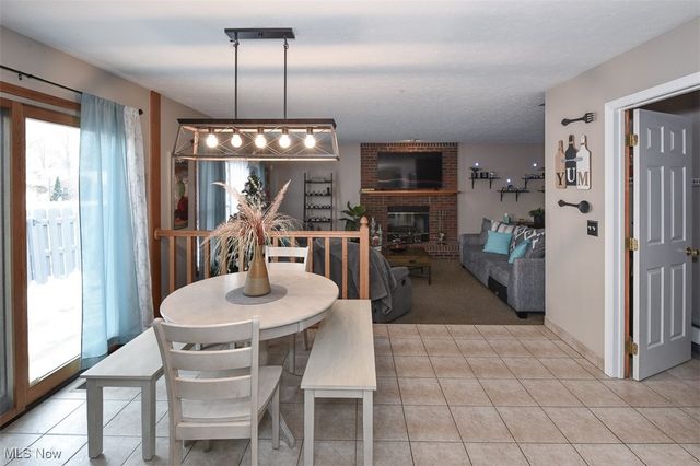 172 Loyola Drive, Elyria, OH 44035