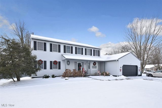 172 Loyola Drive, Elyria, OH 44035