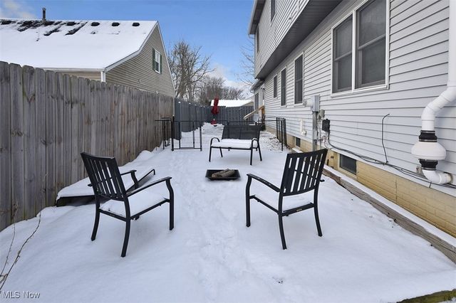 172 Loyola Drive, Elyria, OH 44035