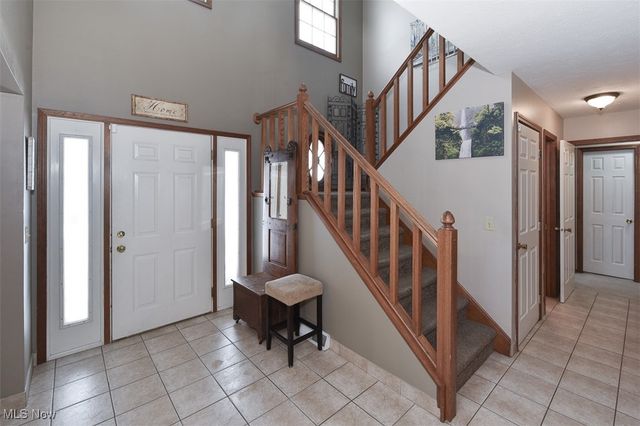 172 Loyola Drive, Elyria, OH 44035