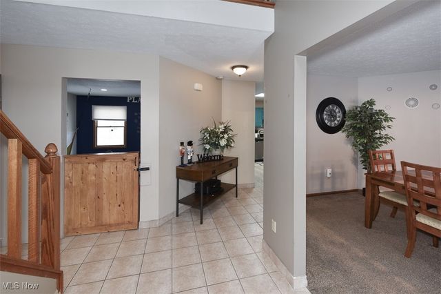 172 Loyola Drive, Elyria, OH 44035