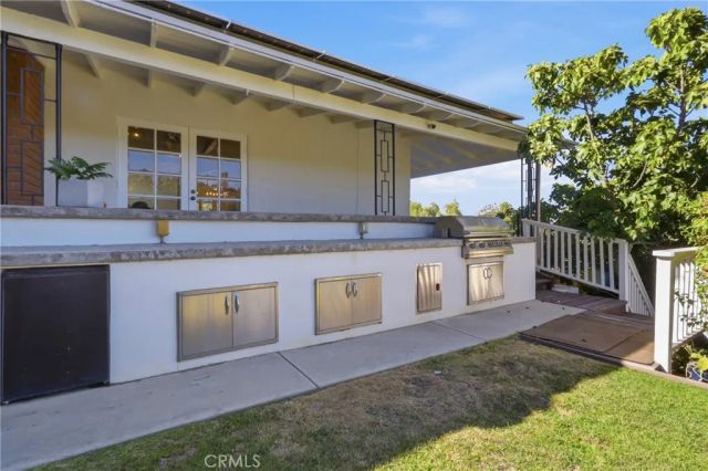 2 Hitching Post, Rolling Hills Estates, CA 90274
