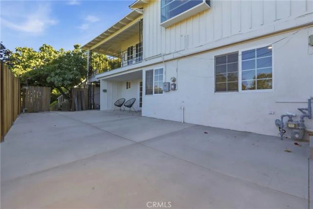 2 Hitching Post, Rolling Hills Estates, CA 90274