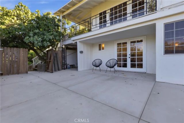 2 Hitching Post, Rolling Hills Estates, CA 90274