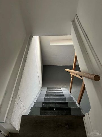 2619 Milton Road, Middletown, OH 45042