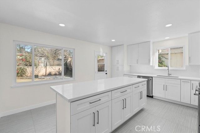 2470 W 6th Street, San Bernardino, CA 92410