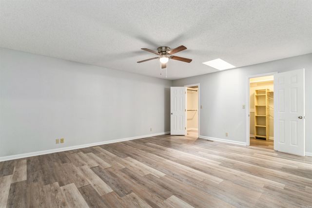 23 San Clemente Circle, Hot Springs Village, AR 71909