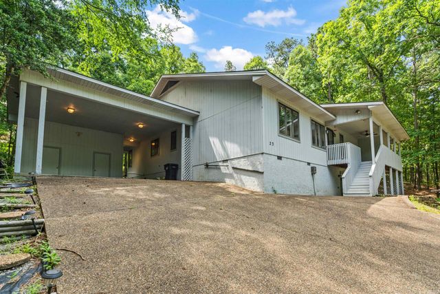 23 San Clemente Circle, Hot Springs Village, AR 71909