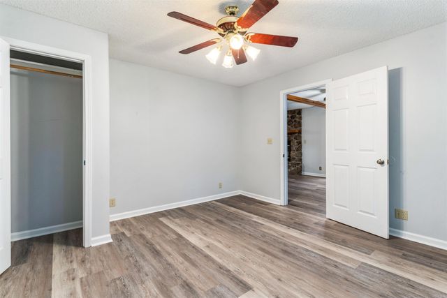 23 San Clemente Circle, Hot Springs Village, AR 71909