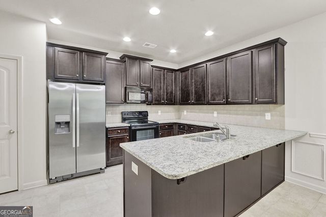 3416 Greyhawk Crossing, Buford, GA 30519