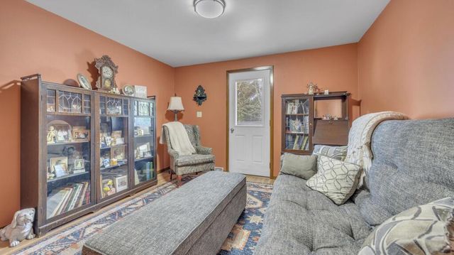 2211 N 37th STREET, Sheboygan, WI 53083