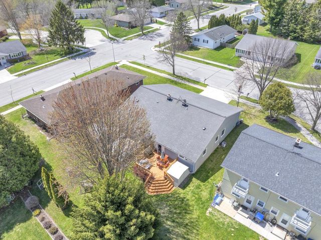 2211 N 37th STREET, Sheboygan, WI 53083