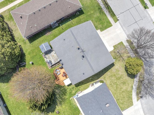 2211 N 37th STREET, Sheboygan, WI 53083
