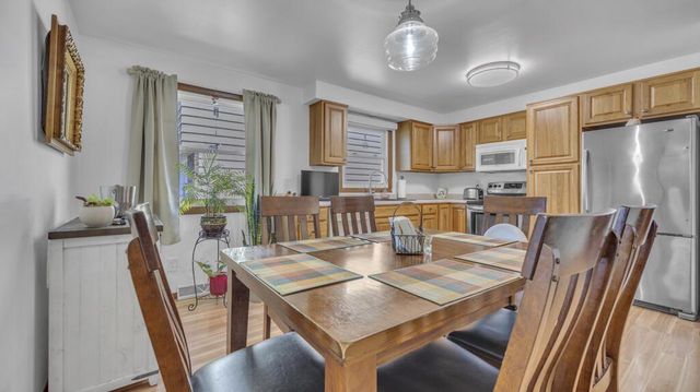 2211 N 37th STREET, Sheboygan, WI 53083
