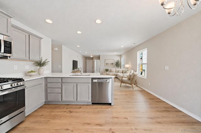 786 N Carrie Court, Watkins, CO 80137