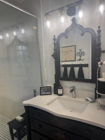 8933 SE Ceres Street, Hobe Sound, FL 33455