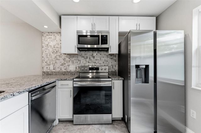210 S MALCOLM COURT, Tampa, FL 33609