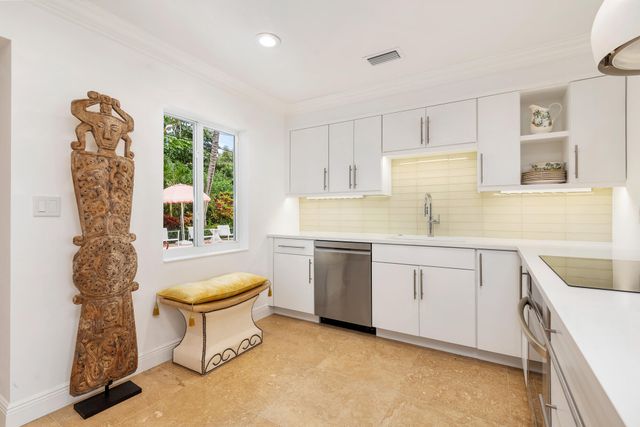 203 Arlington Road, West Palm Beach, FL 33405