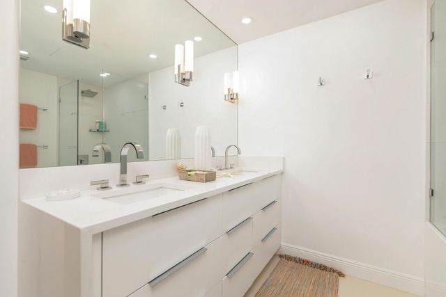 203 Arlington Road, West Palm Beach, FL 33405