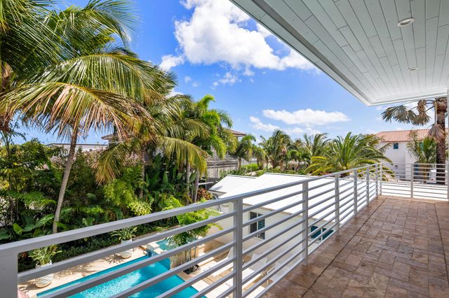 203 Arlington Road, West Palm Beach, FL 33405